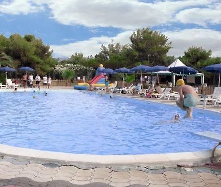 Vela Club Hotel & Appartamenti Rodi Garganico Exteriér fotografie